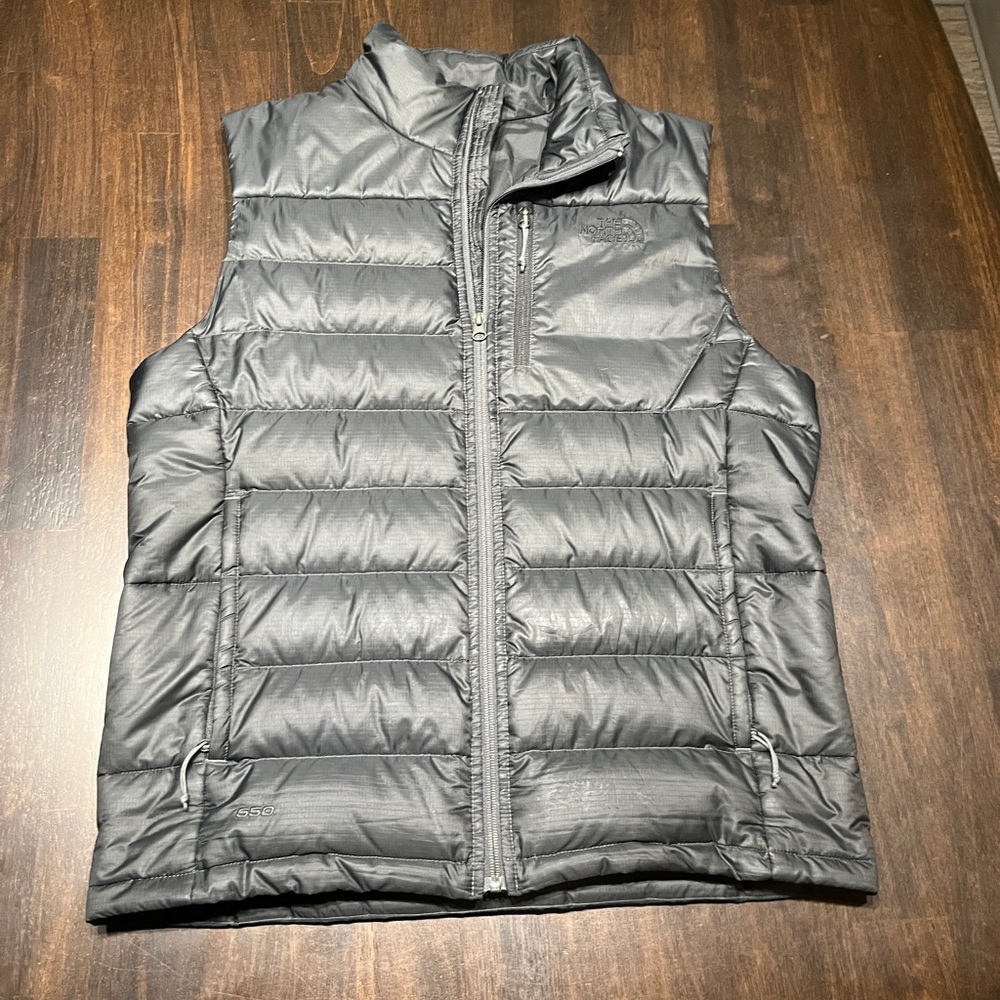 The North Face puffy vest M